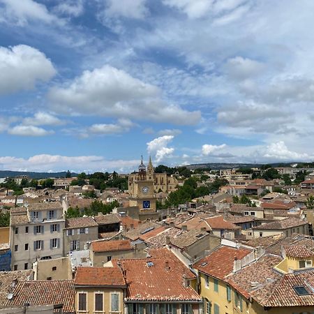 Charmant T2 En Plein Centre Ville De Cavaillon Kültér fotó
