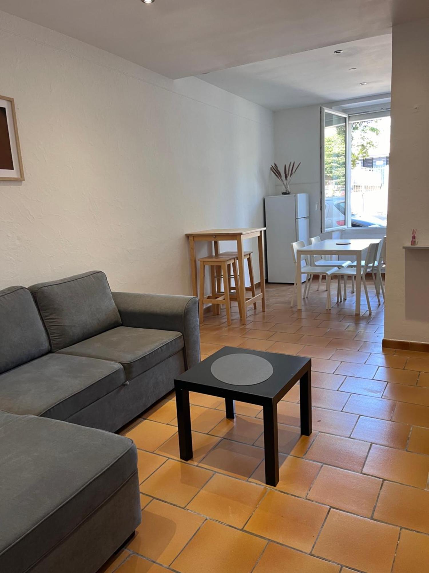 Charmant T2 En Plein Centre Ville De Cavaillon Kültér fotó